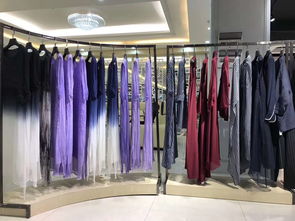 探索品牌折扣女装 18年夏高端真丝连衣裙走份批发的最佳选择